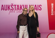 Premjera &bdquo;Auk&scaron;takulniais per santuoką&ldquo;
