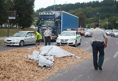 Avarija Geležinio vilko ir Ukmergės gatvių sankryžoje, Vilniuje.