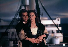Kate Winslet ir Leonardo DiCaprio filme &bdquo;Titanikas&ldquo; (1997 m.)