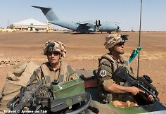 Prancūzijos karinis transporto lėktuvas „Airbus A400M Atlas“