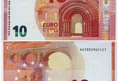 10 eurų banknotai