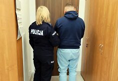 Lenkijoje sulaikyti asmenys, įtariami sumu&scaron;ę 2 ukrainietes