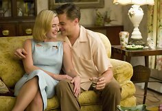 Leonardo DiCaprio ir Kate Winslet filme „Nerimo dienos“ (2008 m.)
