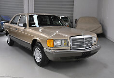 Ebay.com parduodamas &bdquo;Mercedes-Benz 300SD&ldquo;
