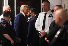 Donaldui Trumpui pareik&scaron;ti kriminaliniai kaltinimai