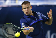 Mikhailas Južnas
