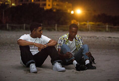 Jharrelas Jerome'as ir Ashtonas Sandersas filme &bdquo;Mėnesiena&ldquo;