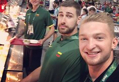 Robertas Javtokas, Jonas Valančiūnas, Domantas Sabonis