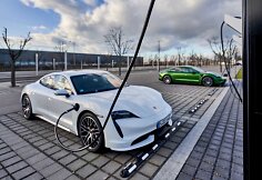 Galingiausia &bdquo;Porsche&ldquo; įkrovimo aik&scaron;telė