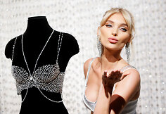 Elsa Hosk ir &bdquo;Fantasy Bra&ldquo; liemenėlė