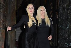 Lady Gaga ir Donatella Versace