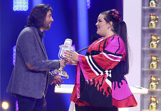 Salvadoras Sobralis ir 2018 metų &bdquo;Eurovizijos&ldquo; laimėtoja &ndash; Izraelio atstovė Netta Barzilai
