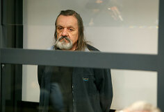 Albinas M. Kauno apygardos teisme