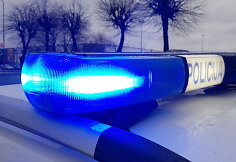 &Scaron;iauliuose policijos automobilis pateko į avariją