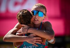 Ieva Dumbauskaitė ir Gerda Grudzinskaitė