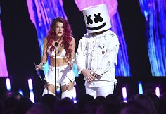 Bella Thorne ir Marshmello