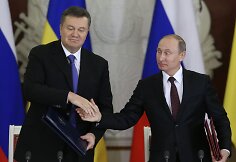 Ukrainos prezidentas Viktoras Janukovyčius ir Rusijos prezidentas Vladimiras Putinas