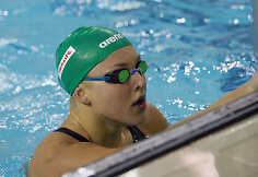 Pirmi medaliai &ndash; ki&scaron;enėje: gimtajame Kaune R.Meilutytė per 5 minutes nuskynė du aukso apdovanojimus