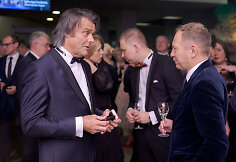 Gala vakarienės akimirka