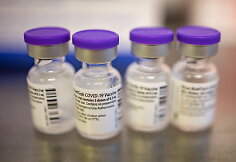 Vilniaus miesto klinikinės ligoninės medikų vakcinacija nuo COVID-19