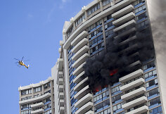 Gaisras daugiaaukštyje Honolulu