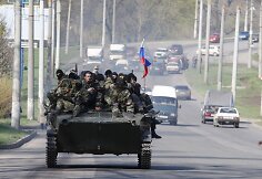 Rusų &scaron;arvuočai su &bdquo;žaliais žmogeliukais&ldquo; netoli Kramtorsko miesto