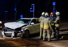 Vilniuje apvirto greitosios pagalbos automobilis