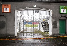 Legendinis &bdquo;Žalgirio&ldquo; stadionas stovi apleistas ir niekam nereikalingas.