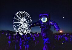 &bdquo;Coachella&ldquo; festivalio pirmosios dienos akimirka