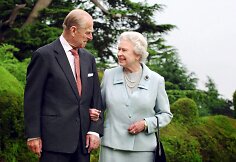 Karalienė Elizabeth II su vyru princu Philipu (2007 m.)
