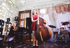 Retro swing kabaret stiliaus grupė &bdquo;Kartą Amerikoj&ldquo;