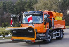 „Grinda“ nusipirko 10 naujų „Renault“ sunkvežimių skirtų keliams valyti