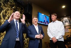 Bronis Ropė, Ramūnas Karbauskis ir &Scaron;arūnas Marčiulionis