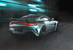 &bdquo;Aston Martin V12 Vantage&ldquo;