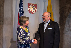 Juozas Olekas ir JAV valstybės sekretoriaus pavaduotoja Rose Gottemoeller