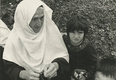 R.Dailidė. Dagestano moterys. Iš kartos į kartą. 1981 m.