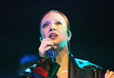 Jess Glynne
