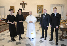 I. Ruginienė su &scaron;eima susitiko su popiežiumi Leonu XIV / Vatican Media nuotr.