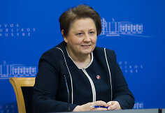 Latvijos premjerė Laimdota Straujuma