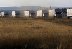 Rusijos &bdquo;humanitarinės pagalbos&ldquo; sunkvežimiai