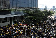 Protestas Honkonge minint perdavimo Kinijai metines