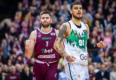 Kristianas Kullamae, Deividas Sirvydis
