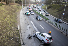 &bdquo;Kia&ldquo; avarija Geležinio vilko gatvėje