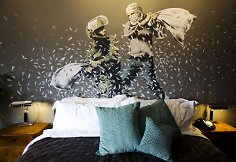 Gatvės menininkas Banksy atidarė vie&scaron;butį Betliejuje