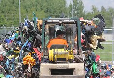 Jonavoje dega atliekų apdorojimo įmonės „Reneko“ patalpos