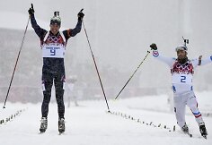 Emilis Hegle Svendsenas ir Martinas Fourcade'as fini&scaron;uoja