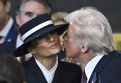 Donaldas Trumpas su žmona Melania