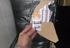 Karmėlavoje MKT pareigūnai sulaikė didžiulę cigarečių siunta