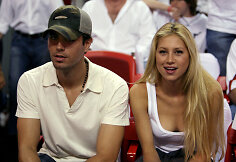 Enrique Iglesias ir Anna Kournikova / SCANPIX nuotr.