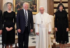 Ivanka Trump, Donaldas Trumpas, popiežius Pranci&scaron;kus ir Melania Trump